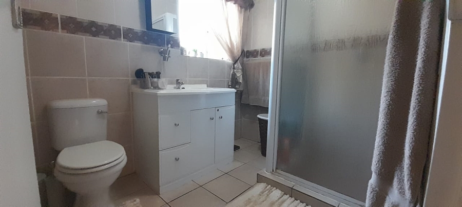 4 Bedroom Property for Sale in Wilkoppies North West